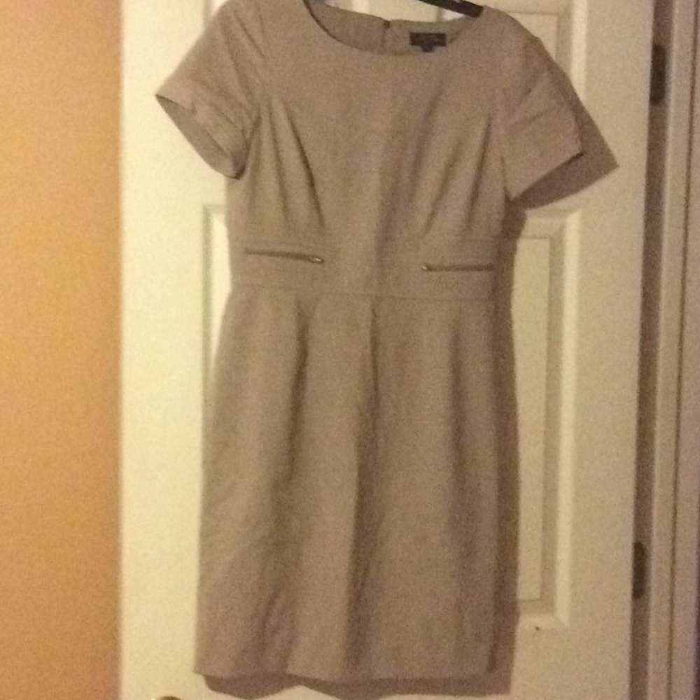 Classic dress